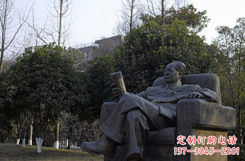 达州铜雕毛泽东伟人雕塑