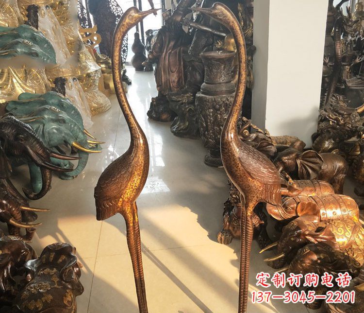 达州铜雕仙鹤踩龟雕塑摆件