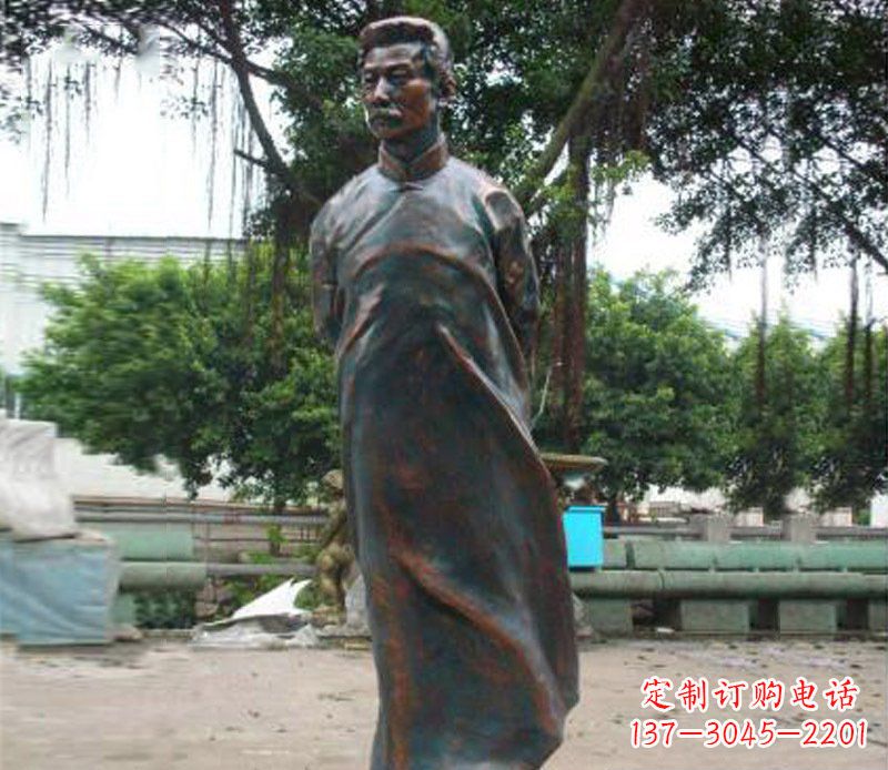 达州铜雕校园鲁迅人物雕像摆件