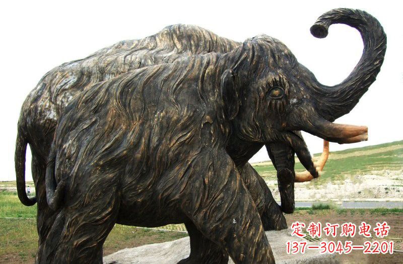 达州铜雕长毛象动物雕塑