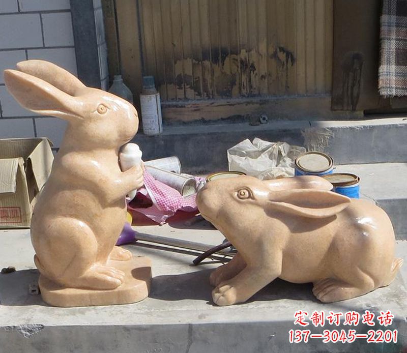 达州兔子石雕公园动物摆件