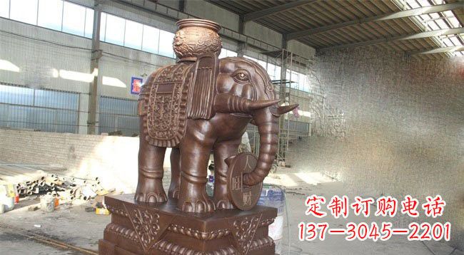 达州驮宝大象铜雕