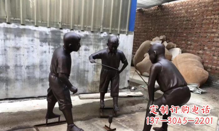 达州玩陀螺人物铜雕 (2)