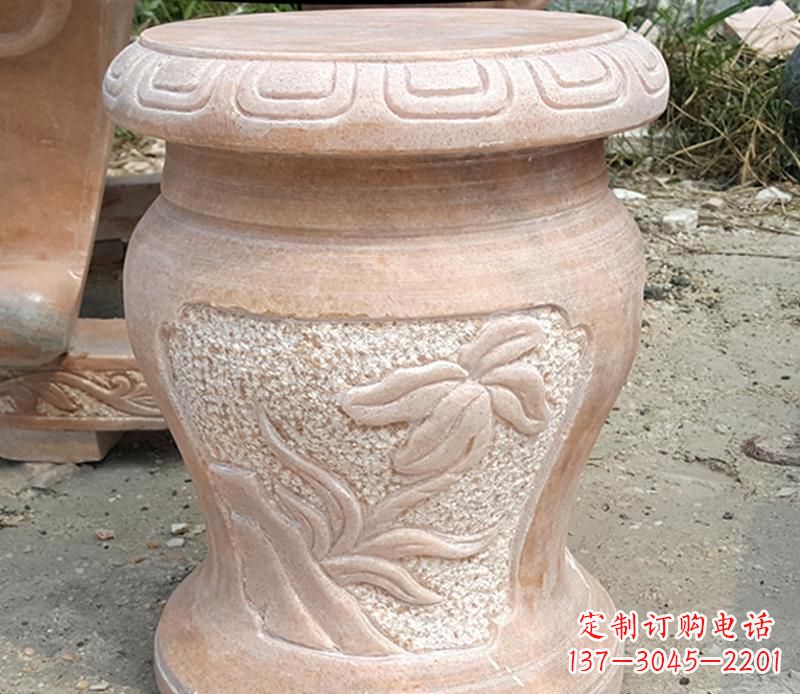 达州晚霞红景观蝴蝶石凳