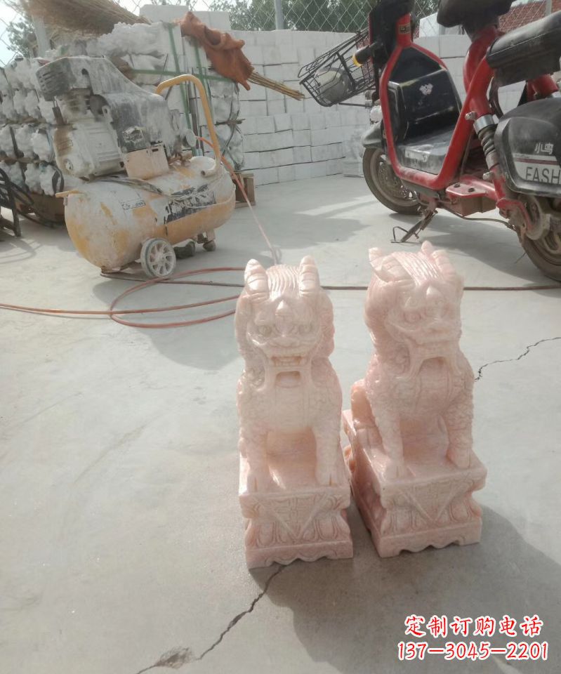 达州晚霞红神兽麒麟动物雕塑