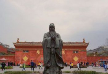 达州传统文化艺术品，青铜孔子行教人物雕塑