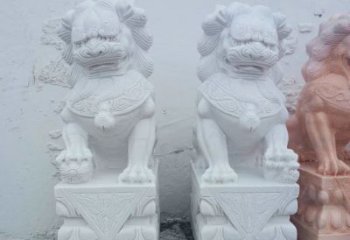 达州中领雕塑：狮子雕塑，傲视金榜！