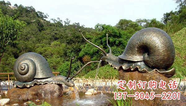 达州蜗牛公园动物铜雕