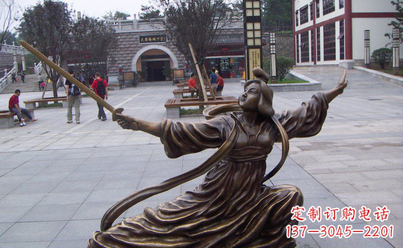 达州舞剑的古代美女古代人物铜雕