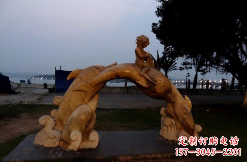 达州西方儿童骑海豚石雕