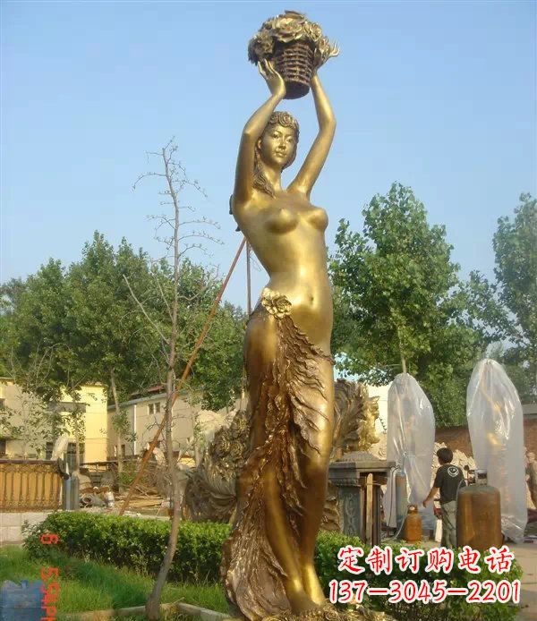 达州西方美女公园人物铜雕 (2)