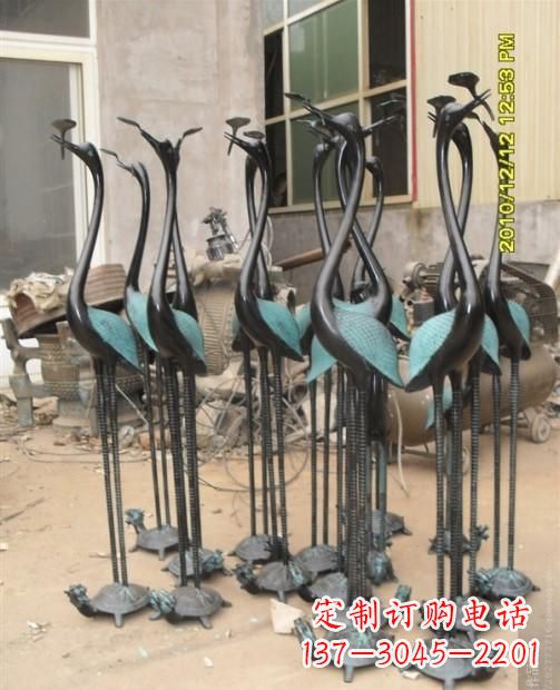 达州仙鹤动物铜雕