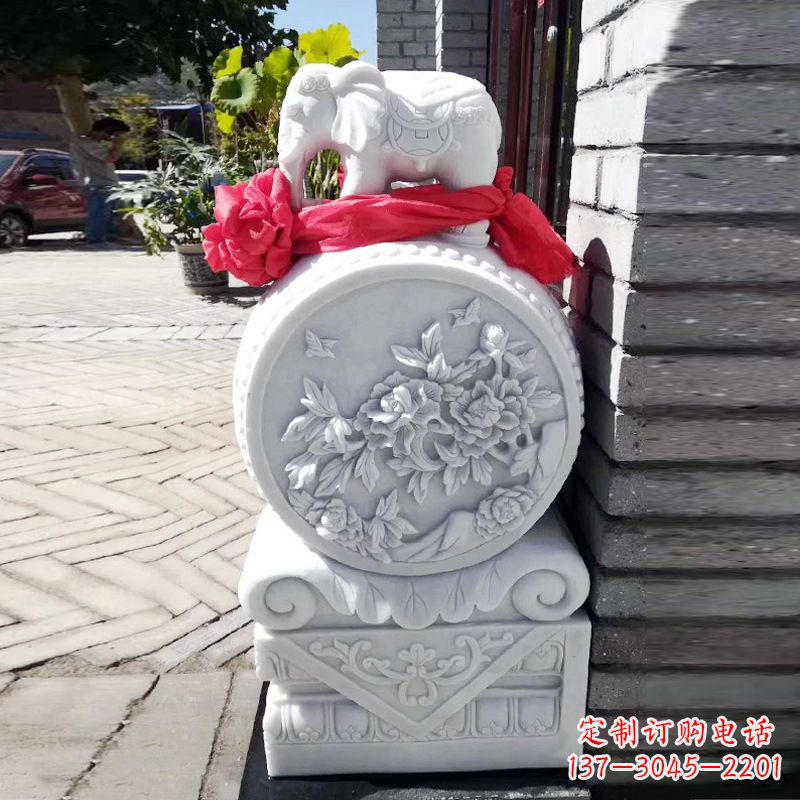 达州仙鹤石雕门墩