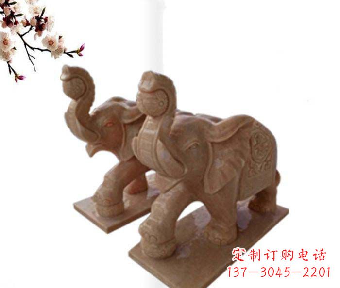 达州象鼻朝天的大象晚霞红招财石雕