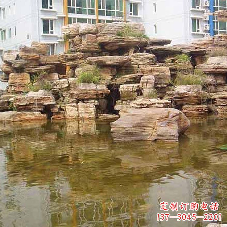 达州小区庭院假山鱼池
