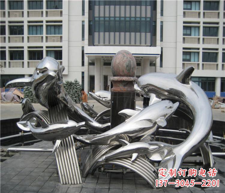 达州校园不锈钢海豚海浪雕塑