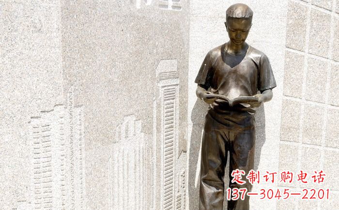 达州校园看书的学生人物铜雕