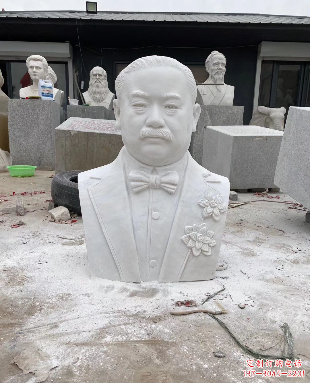 达州校园名人詹天佑头像石雕