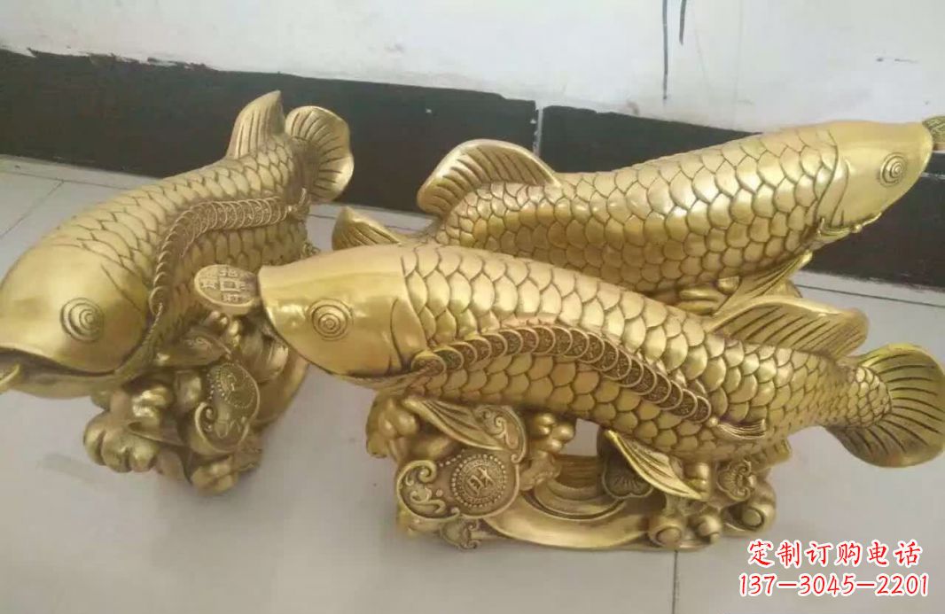 达州招财金龙鱼雕塑