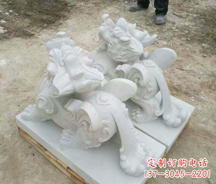 达州招财进宝立式貔貅门口石雕