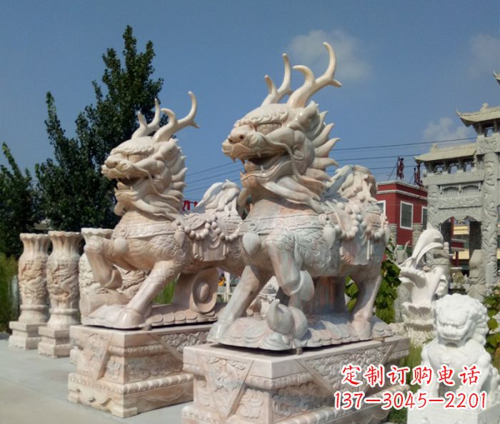达州招财神兽晚霞红石雕麒麟